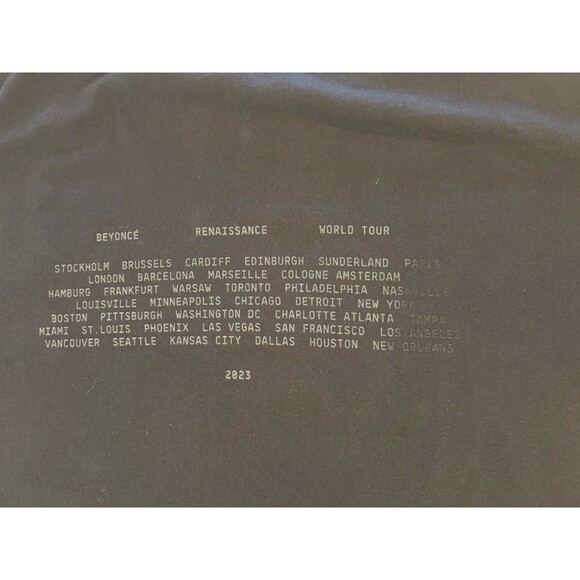 Beyoncé Renaissance World Tour T-Shirt Black Short Sleeve Concert Tee Size XL - Picture 8 of 8